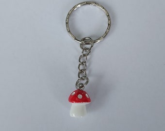 Handmade Mushroom Silver Keychain | keyring, keychains, handmade gifts, birthday gifts, gifts for her, plant gifts, plant lover gifts