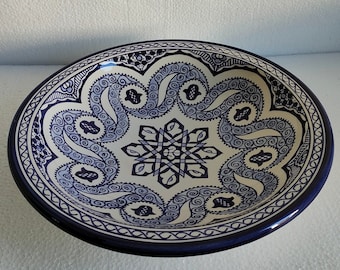 Marokański talerz ceramiczny - ręcznie robiona marokańska miska ceramiczna - niebieski i biały talerz dekoracyjny - misterny kwiatowy wzór marokańska płytka ceramiczna