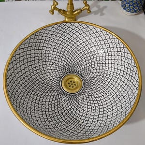 Lavabo in ceramica marocchina - Lavabo da bagno - Lavabo in ceramica con bordo in rame - Lavandino in ceramica - Lavandino da bagno dipinto a mano - Lavandino in ceramica artigianale immagine 5