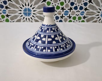 Blauwe keramische tajine-handgemaakte keramische tajine-handgemaakte tajine-antieke tajine-handgemaakte tajine-keramische tajine-traditionele tajine-keramische kunst