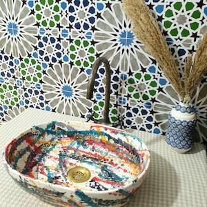 Lavabo de baño artesanal - Lavabo ovalado de cerámica - Recipiente de baño artesanal - Decoración elegante para el baño - Lavabo de cerámica hecho a mano - Regalo incluido