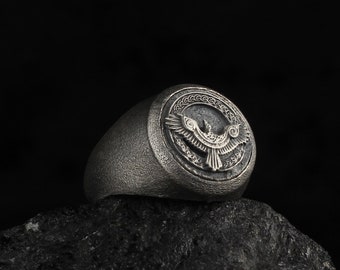 Crow signet deals ring