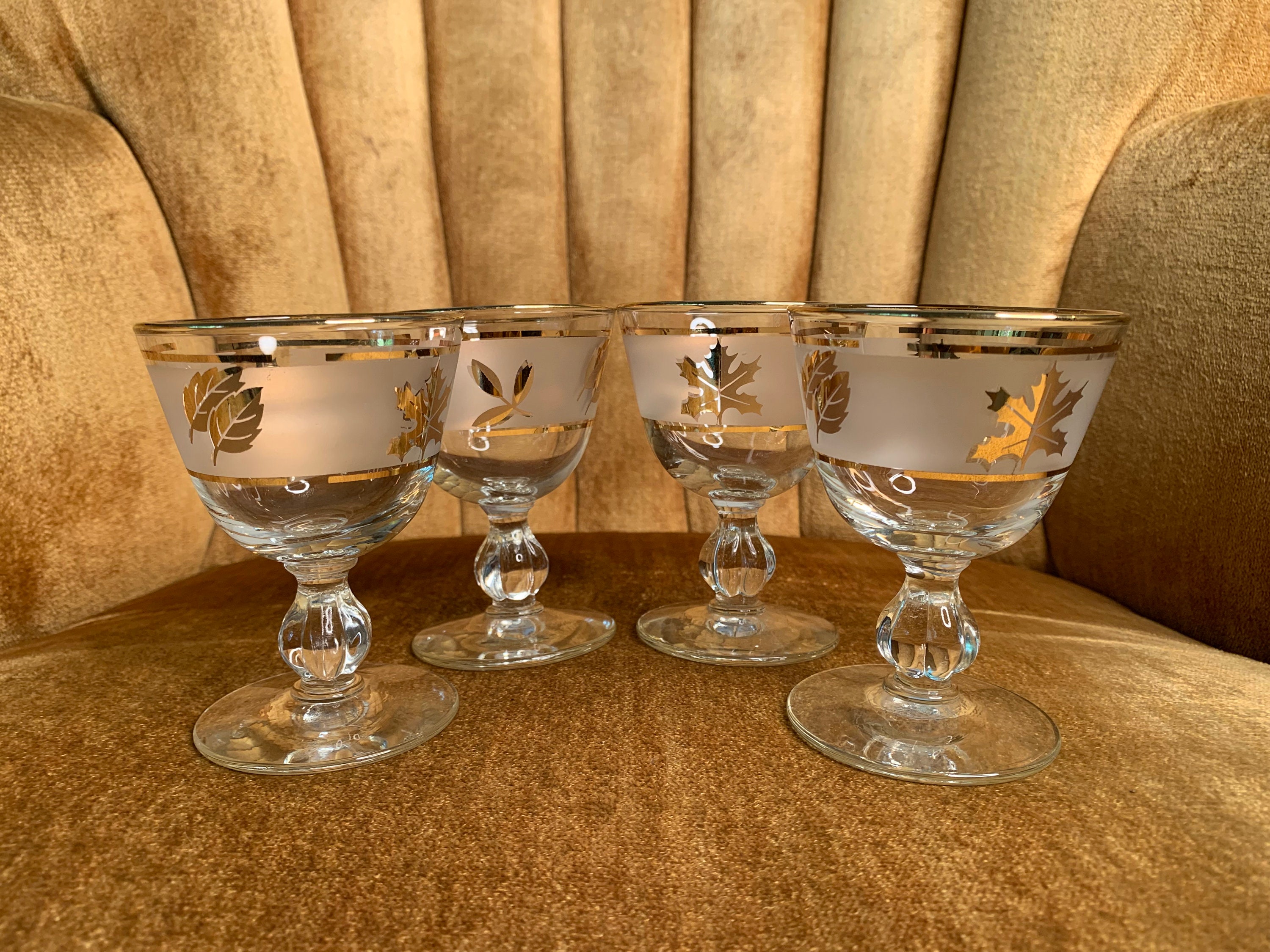 1950’s Barware Short Red Martini Glasses With Gold Leaf Accent Set Of 4