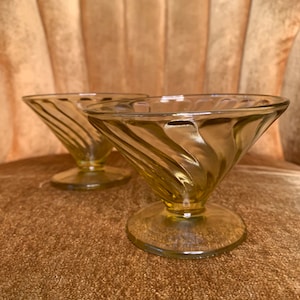 Set of 2 Imperial Glass co. Twisted Optic Footed Dessert Cups Bowls Amber