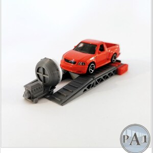 Diorama „Dynamometer-Plattform“ – die perfekte Szene für Motorliebhaber