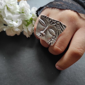 Christmas Gifts, Antique Face Gold Ring, Silver Abstract Humanface Stackable Ring, Drama Faces Unisex Jewellery, Minimalist