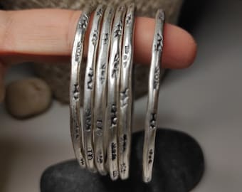 Christmas gift, handmade silver chunky bangle, hammered bracelet, unisex cuff, women jewellery, men bangel, gift for her, gift for him