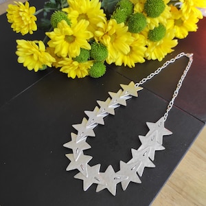 Stern ineinandergreifende Halskette, Muttertagsgeschenk, breiter Frauenschmuck, Boho-Accessoire, Geschenk für sie, handgemachter Herbstschmuck, Geschenke
