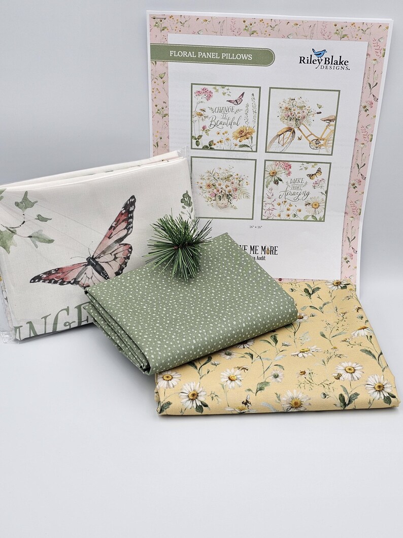 LOVE ME MORE Daisies Yellow, by Lisa Audit for Riley Blake Designs - Etsy