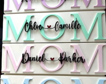 Personalized Mom Sign With Kids Names, Custom Wood Home Decor