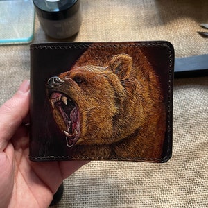 Bear Carving Leather Wallet, Wild Bear, Bifold Leather Wallet, HandTooled Wallet, Wallet for him, Christmas Gift