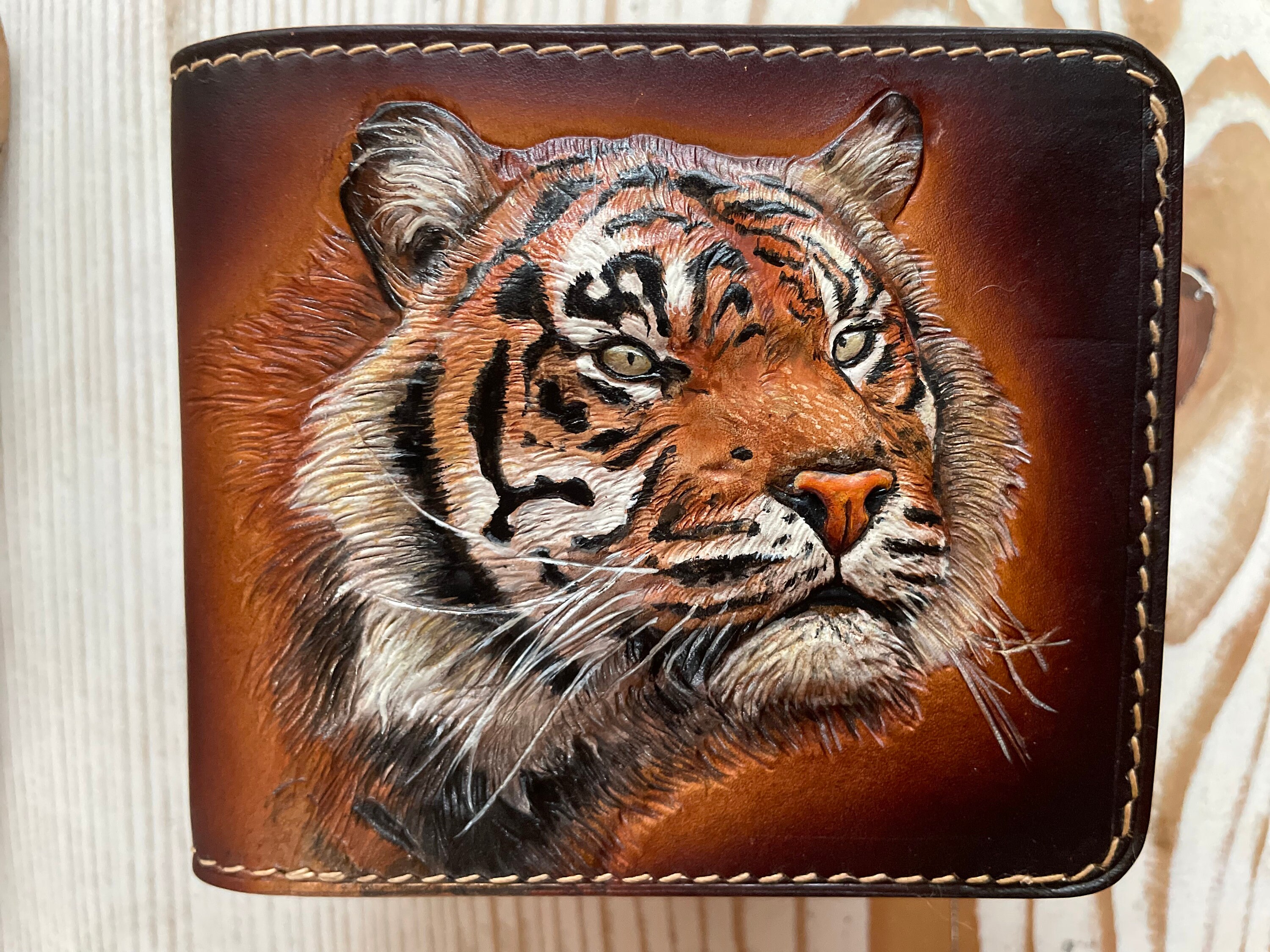 Men's 3D Genuine Leather Wallet, Hand-Carved, Hand-Painted,  Leather Carving, Custom wallet, Personalized wallet, Sea wallet, Marine,  Blue Whale : Handmade Products