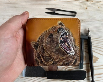 Cartera con tallado de oso, cartera de cuero hecha a mano, arte de oso salvaje, regalo de Navidad
