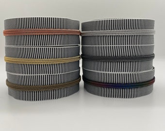 Reißverschluss Stripes, breit, schwarz-weiß / Endlosreißverschluss mit breiter Kunststoffraupe / Meterware