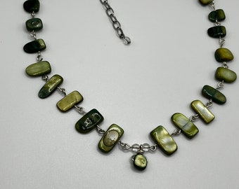 Green shell, asymmetrical & silver necklace