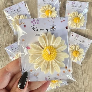 candele margheritine segnaposto personalizzati