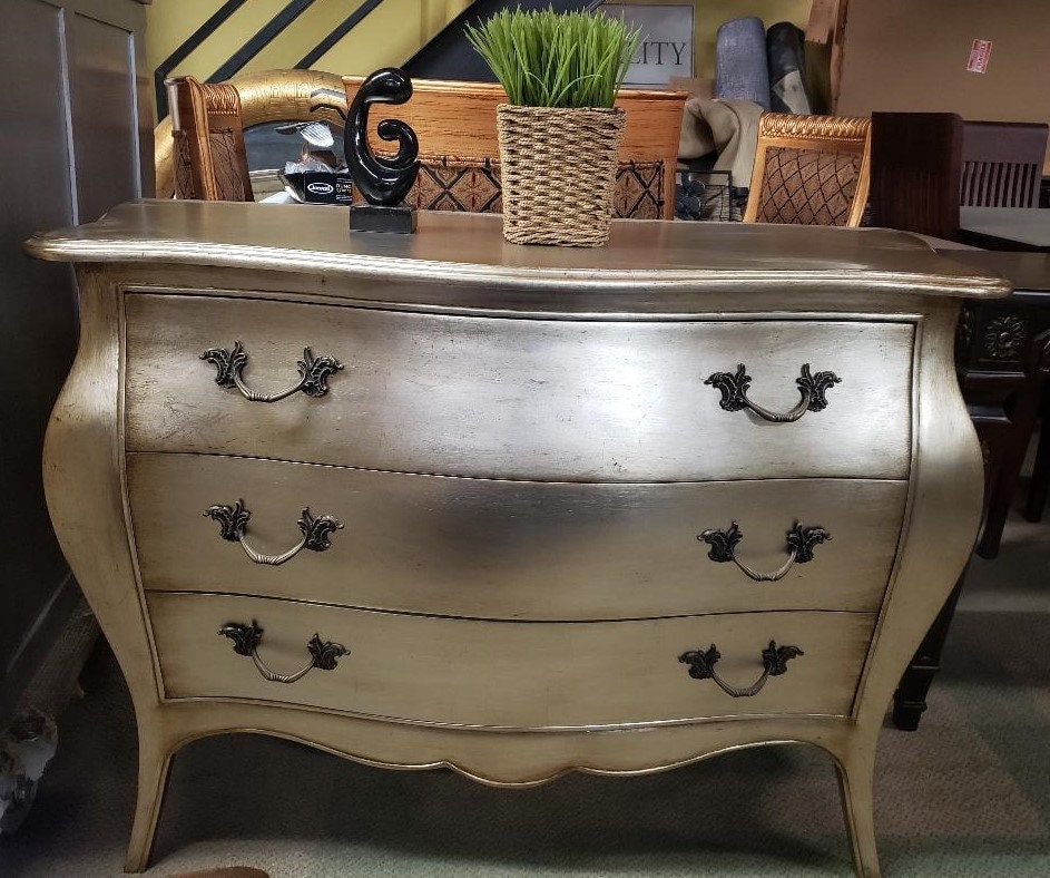 Solid Hardwood Dresser for sale 91 ads for used Solid Hardwood Dressers