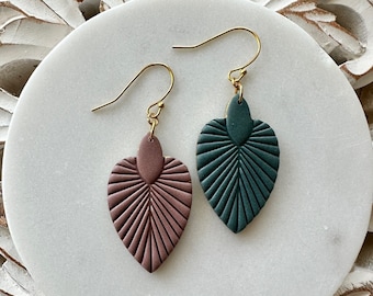 Art Deco Leaf Clay Dangle Earrings | Minimalist Earrings | Leaf Dangle Earrings | Lightweight Polymer Clay Earrings