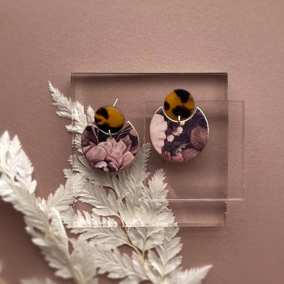 Moody Floral Clay Dangle Earrings | Victorian Floral Dark Academia | Tortoise Flower Clay Earrings | Lightweight Polymer Clay Dangle Earring