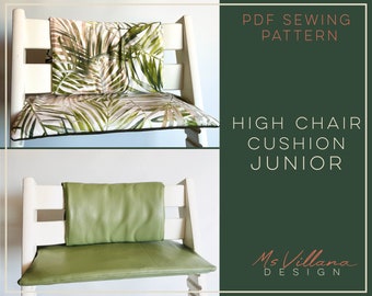 Puede incluir: Patrón de costura PDF para un cojín de silla alta, etiquetado como "High Chair Cushion Junior" y "Ms Villana Design". El patrón muestra una silla alta blanca con un cojín verde y un cojín separado con un estampado de hojas tropicales.