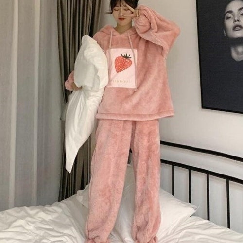 extra warm womens pyjamas