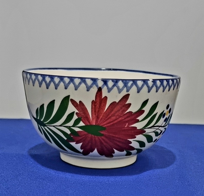 Vintage bowl en Faïence de Charolles. Années '60. Signé et peint à main. Parfait état. image 1