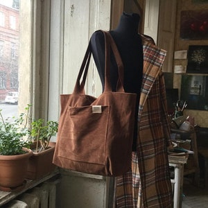 Camel Braun Vegane Wildleder Umhängetasche / Cognac Browne Eco Tote / Oversize Tasche mit großer Tasche