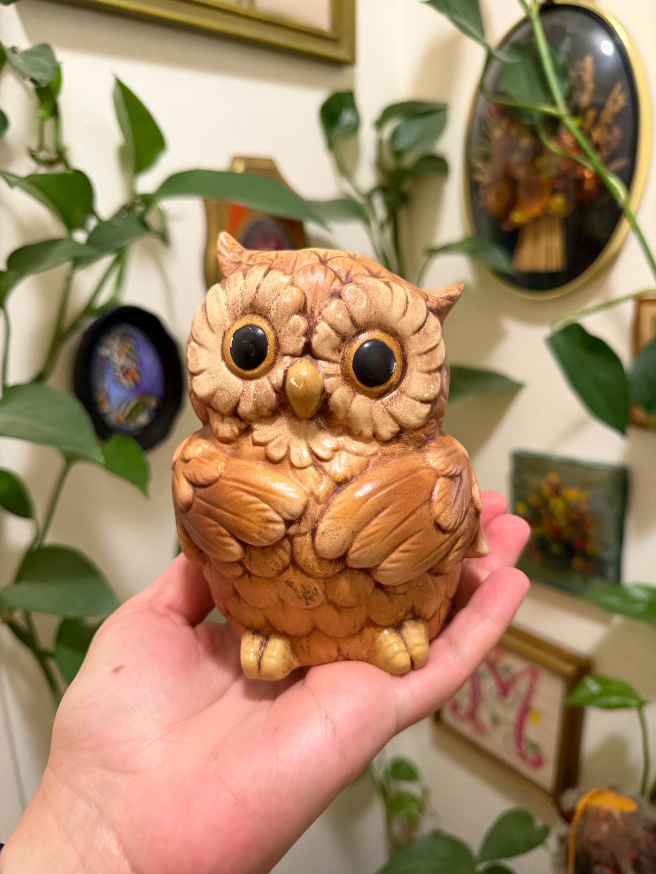 1970s ceramic handpainted owl big eyes coin piggy bank figurine