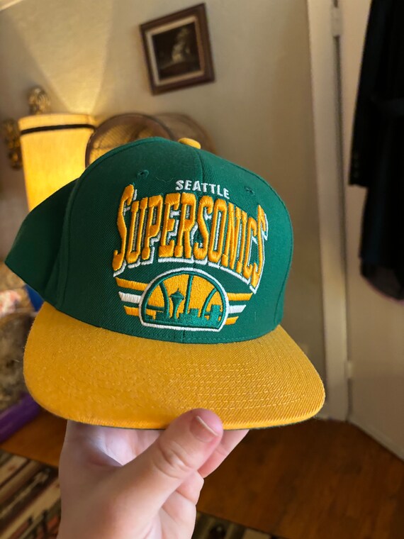 Vintage Style Seattle SuperSonics NBA SnapBack Ha… - image 1