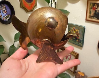 Vintage brass copper fish ashtray metal brutalist modernist art deco 60s mcm mod decor 4.5x5in