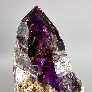 Enormous Moving Bubble! Incredible Rainbow Filled Record Keeper Shangaan Amethyst Enhydro On Feldspar Matrix 34.9g PLEASE READ DESCRIPTION