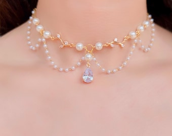Royalcore Minimalist Choker mit Perlen und Vine Charms Schmuck, Braut Weiß & Gold Tropfen Charm Halskette, Regency, Romantisch