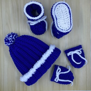 Baby hat, booty and mitten set, baby sport team color, handmade boy beanie, baby shower gift, newborn crochet hat, booty, no scratch mittens