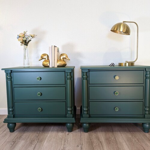 SOLD Set of Emerald Green Nightstands Set of 2 Vintage Etsy