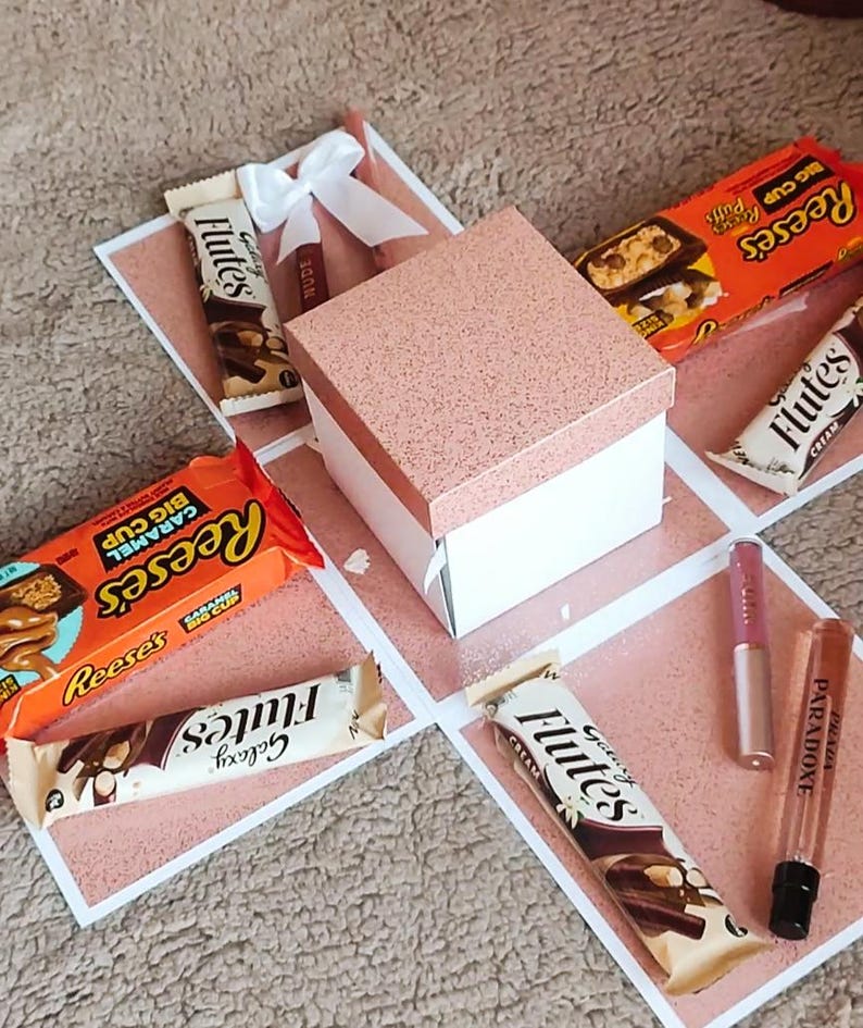 Exploding gift boxes unique gift idea for birthdays Christmas Easter valentines and many more occasions immagine 7