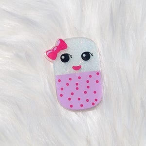 Glittered Pill Badge Reel | Personalized Acrylic ID Holder for Pharmacists and Pharmacy Techs