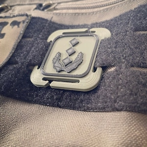 Army rank patch for MOLLE system made of plastic