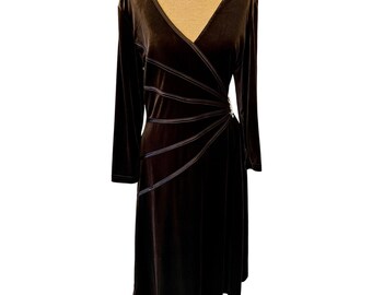 Vintage 90s Y2K chocolate brown velvet faux wrap dress midi long sleeve Sz 8 Seventh Avenue cocktail retro evening dress