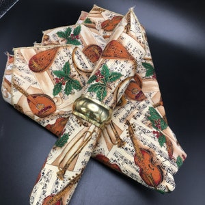 Christmas cloth table napkins set-4, Christmas musical instruments cloth napkins, X-mas table ware, table linens
