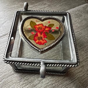 Glass metal soldered trinket or casket jewelry box pressed flowers romantic storage box decor