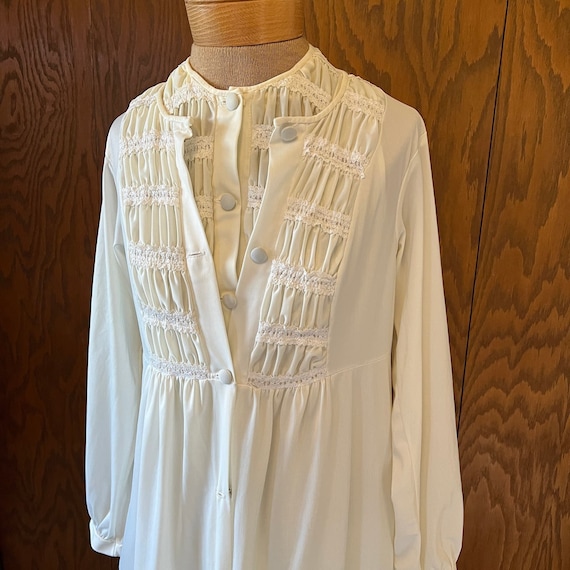 Vintage 60s peignoir set cream color nylon ruched… - image 3