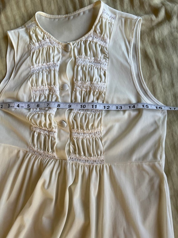 Vintage 60s peignoir set cream color nylon ruched… - image 8