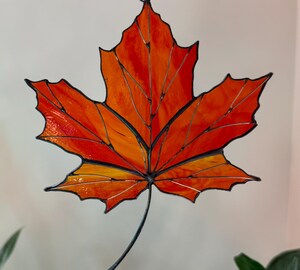 Attrape-soleil En Forme De Feuilles D'érable En Acrylique | Décoration De Fenêtre Automne/Thanksgiving | Dimensions 15x12 Cm | À Suspendre