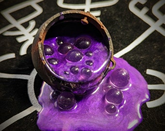 1:12 Scale Miniature Witch's "Spilled Potion" Cauldron - SPECIAL EDITION OOAK