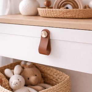 2 boutons de meuble en similicuir - Accessoires de meuble en cuir vegan - Poignées d’armoires brun et or - Tirette d’armoire en cuir