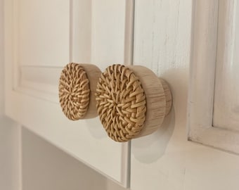 Lot de 2 boutons d’armoires BOHO - Poignées en bois pour tiroir et placard - Accessoires en rotin et en bois - Poignées de porte intérieure