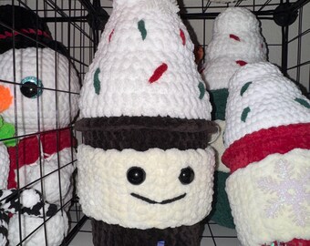 Peluche café au crochet