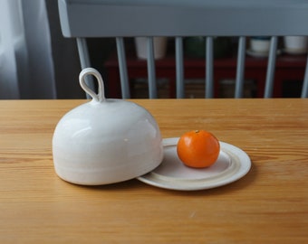 White Butter Cheese Dome Dish