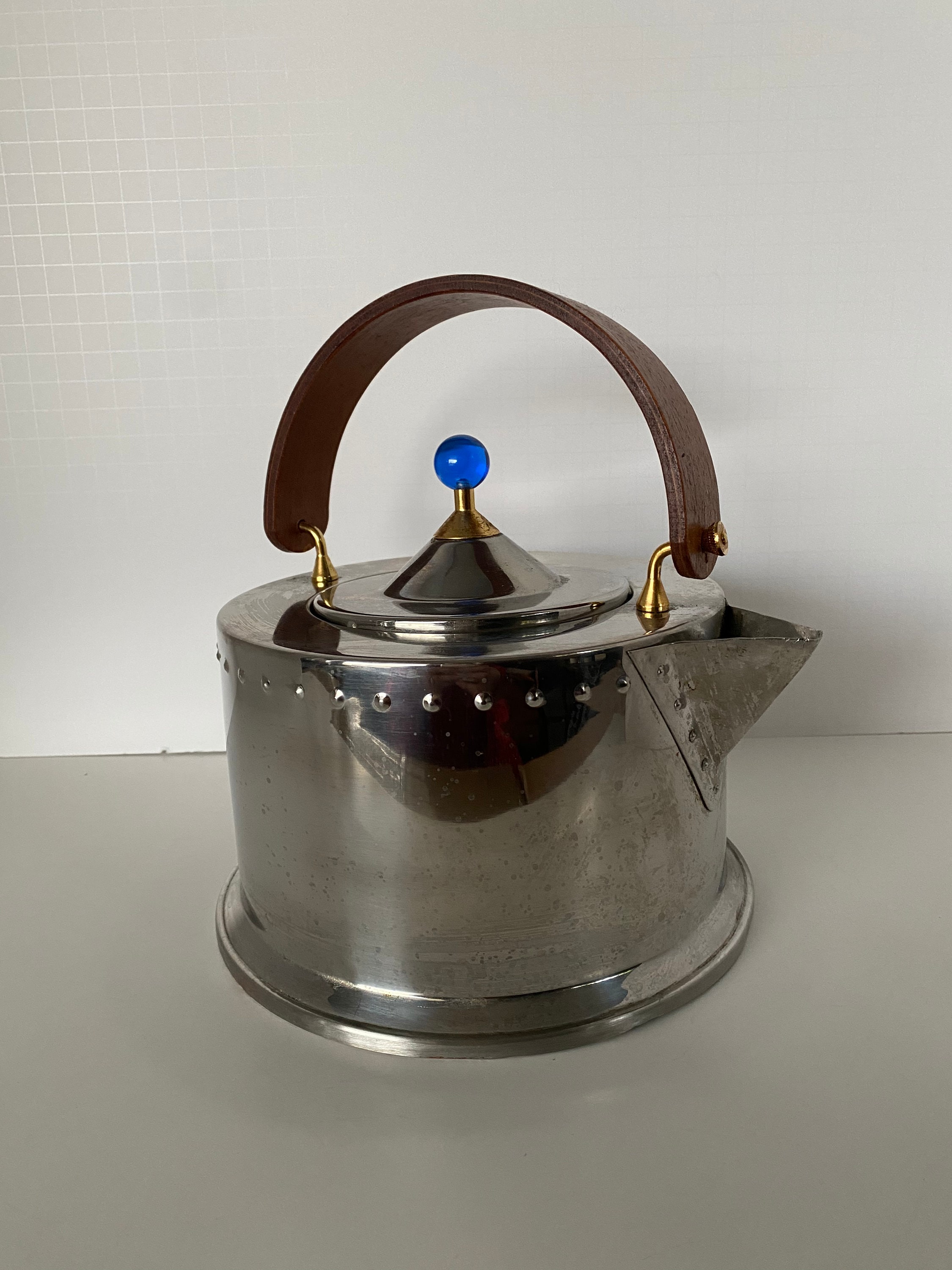 Vintage Geometric ottoni Tea Kettle Designed by Carsten Jorgensen