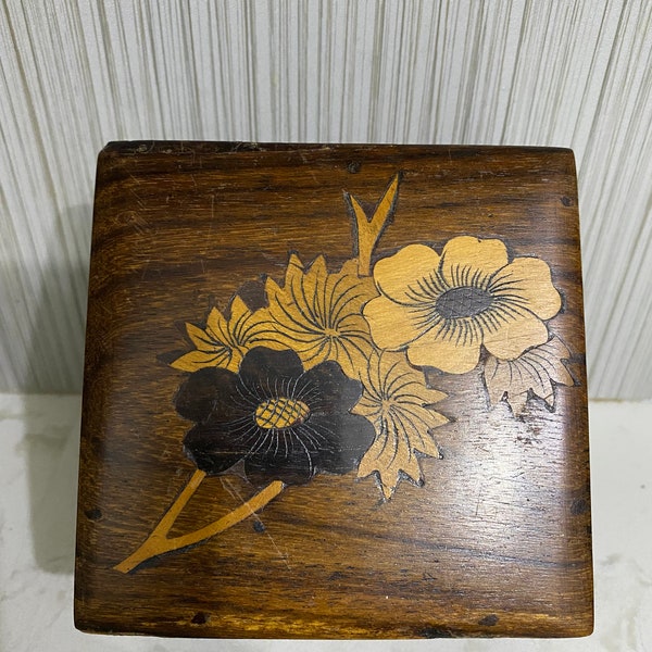 Wooden Box with Marquetry Flowers
